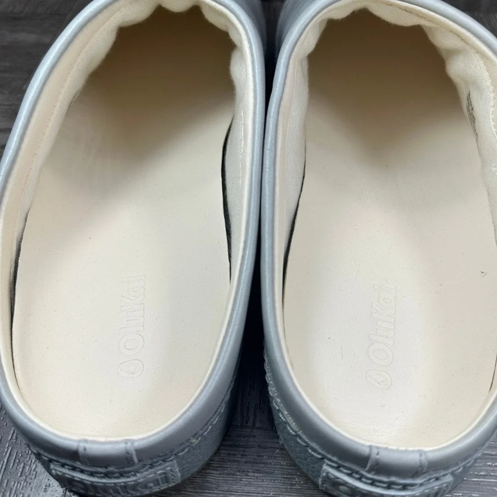 OluKai Kipe'a Heu Slippers Mens 14 Fog Grey Leather Minimalist Comfort NEW